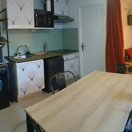 Maisonnette Dans La Pinede Hotel *